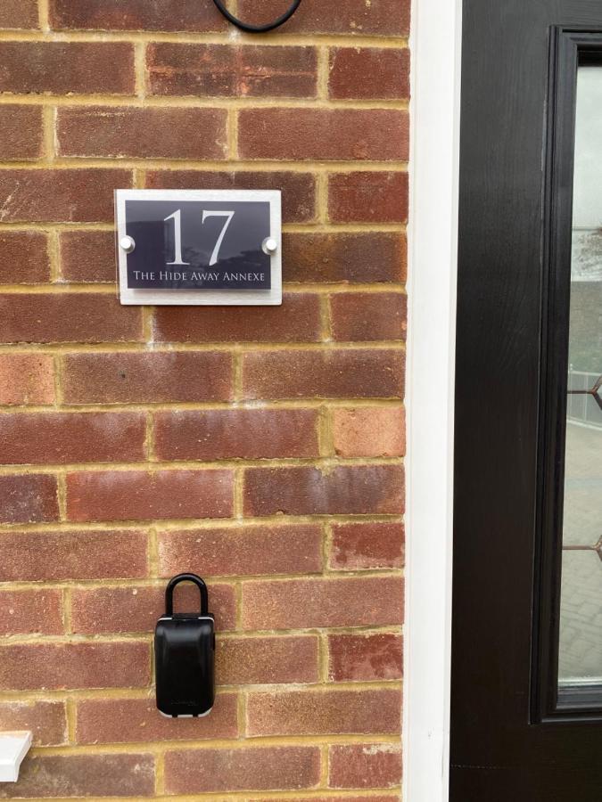One Bedroom Apartment, Driveway, Bracknell Centre מראה חיצוני תמונה